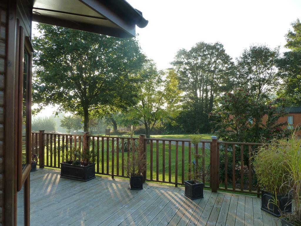فندق بيغْنْتونفي  Devon Hills المظهر الخارجي الصورة